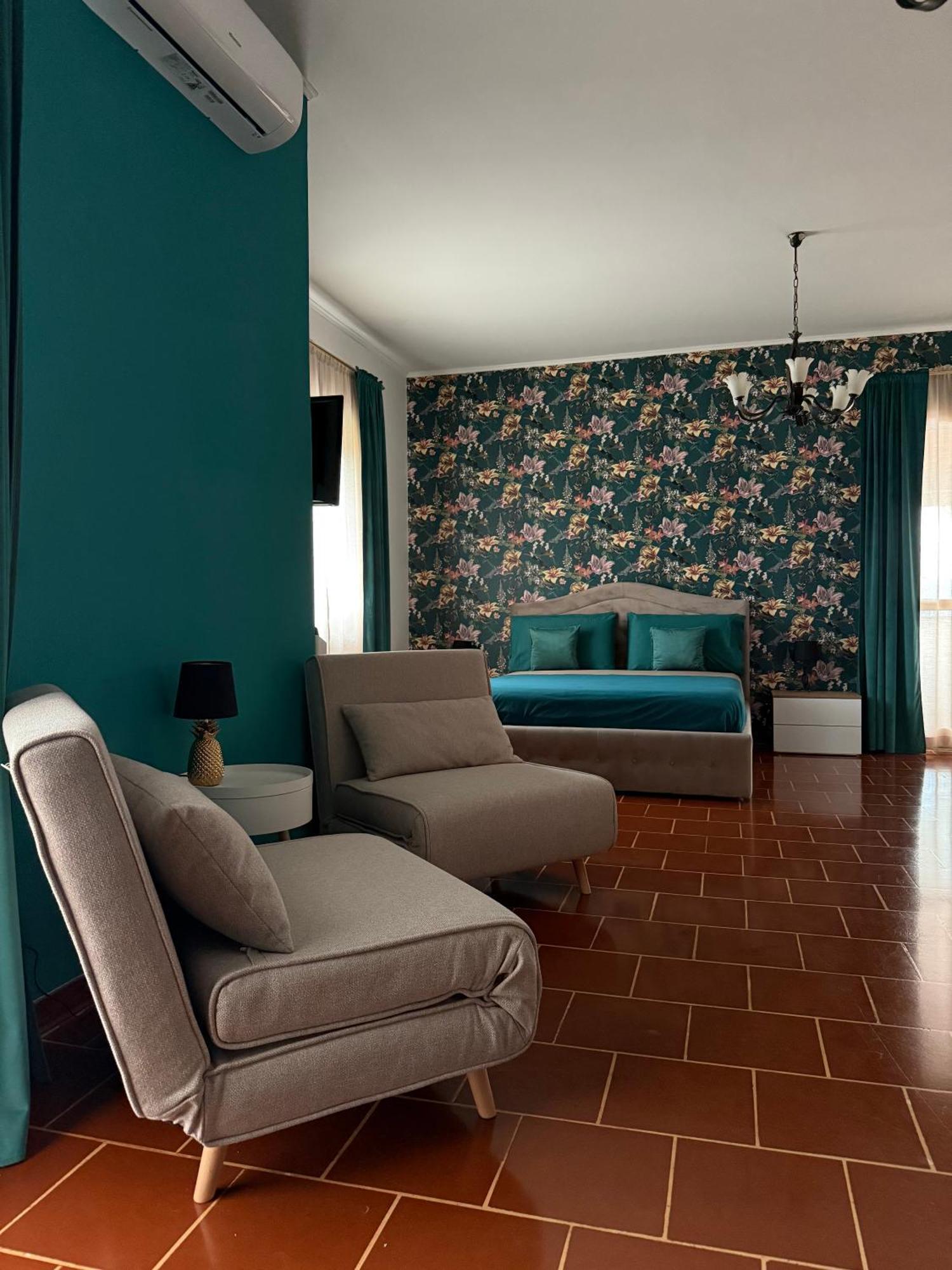 Palm House Bed and Breakfast Lamezia Terme Eksteriør billede